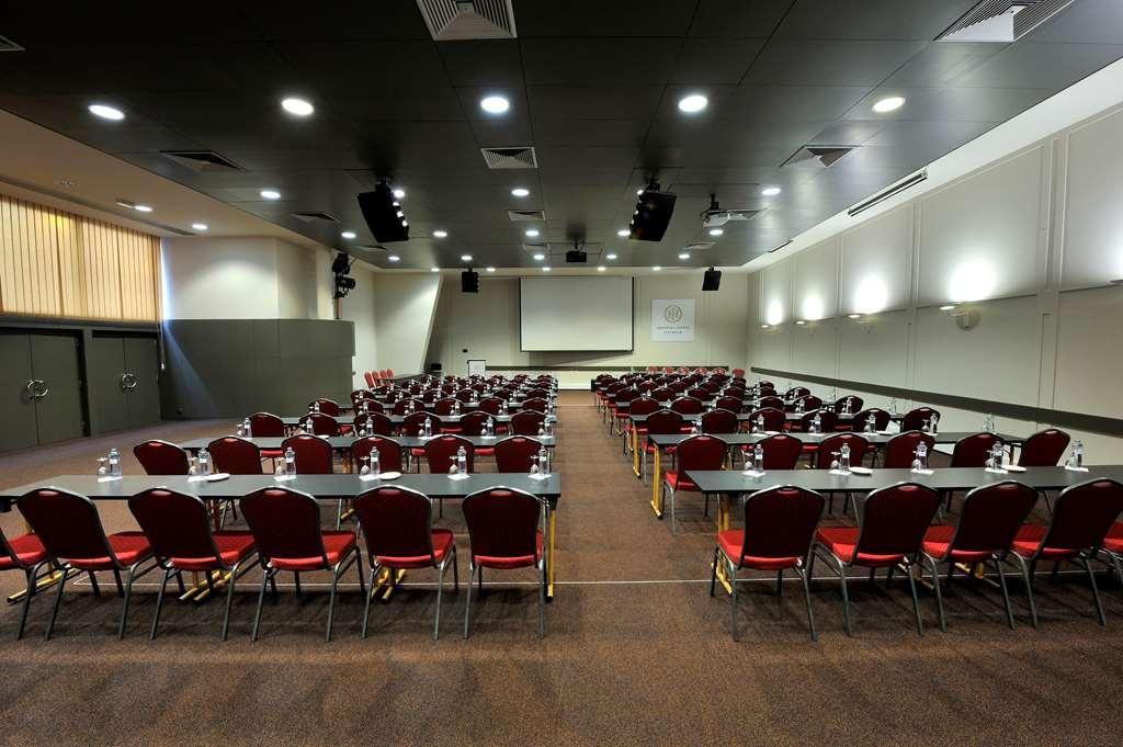 Imperial Hotel Ostrava Instalações foto